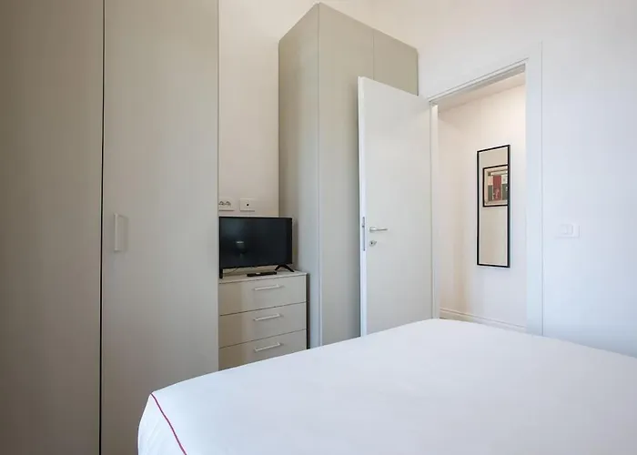 Urban Oasis With Terrace & Free Parking, Int11 *