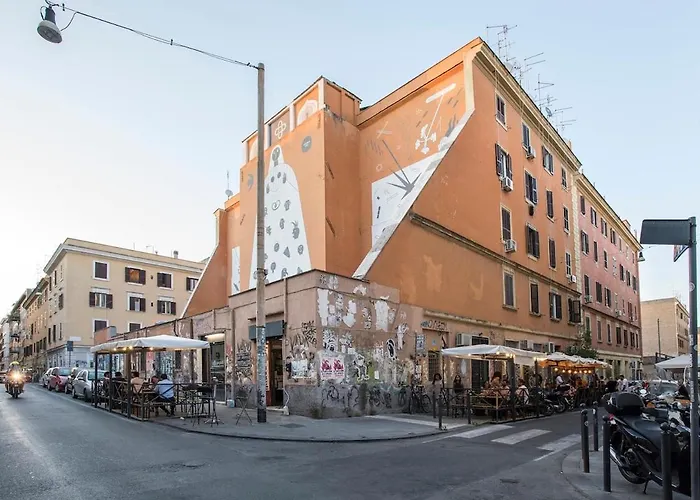 Urban Oasis With Terrace & Free Parking, Int11