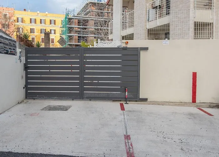 Urban Oasis With Terrace & Free Parking, Int11 Appartamento